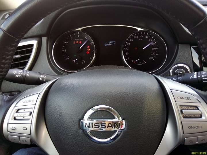 Tìm hiểu đầy đủ tính năng về phiên bản cao cấp Nissan X-trail 2.0SL 2017